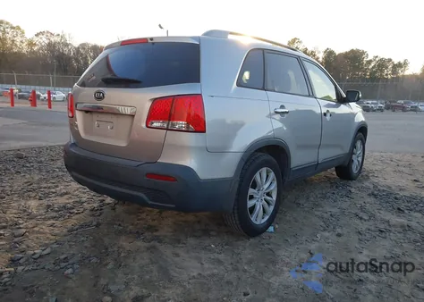 2011 Kia Sorento Lx V6 z USA, uszkodzony, nr VIN 5XYKT4A23BG088059